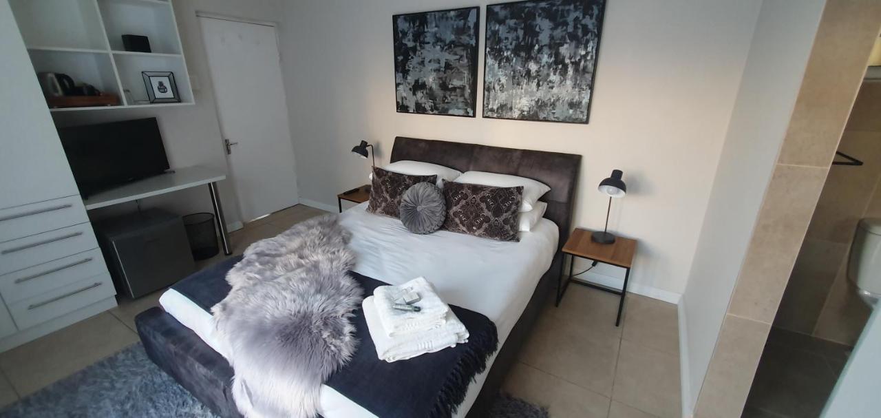 Beachview Guest Suites Port Elizabeth Экстерьер фото